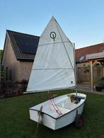 Optimist + kar en toebehoren, Minder dan 3 meter, Ophalen of Verzenden, Zo goed als nieuw, Minder dan 15 m²