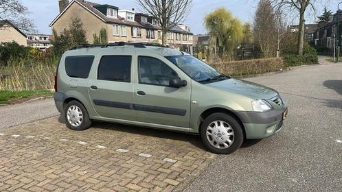 Dacia Logan 1.6 77KW MCV 7P 2007 Beige, Auto's, Dacia, Particulier, Logan, Radio, Benzine, D, Stationwagon, Handgeschakeld, Origineel Nederlands