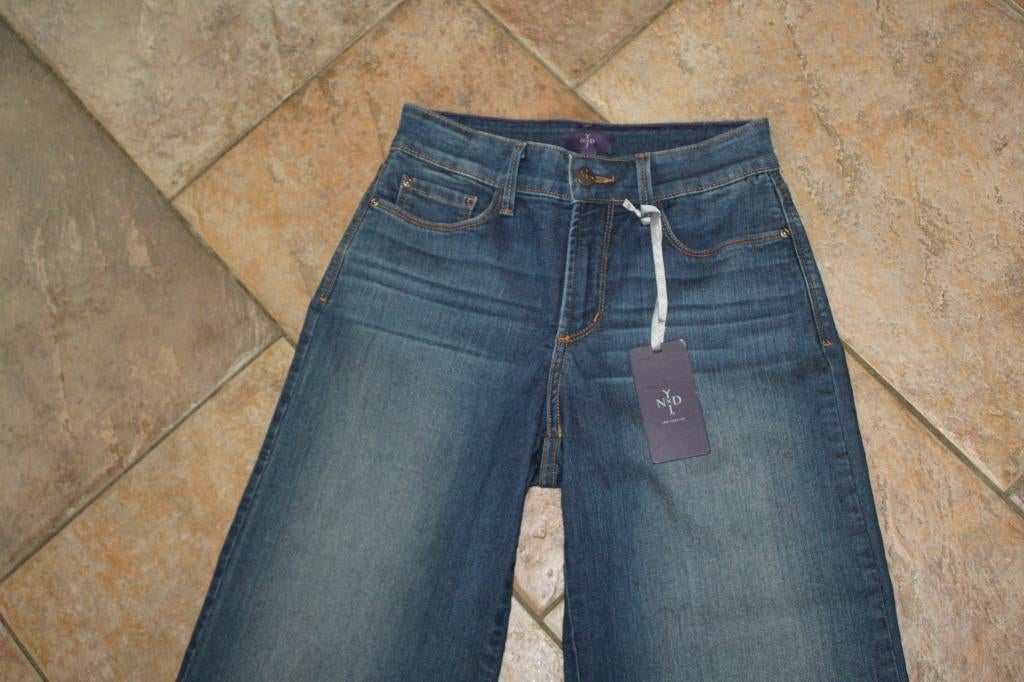 NYDJ stretch capri broekrok mt 34/XS ZGAN KOOPJE, Kleding | Dames, Rokken, Blauw, ., Ophalen of Verzenden, Zo goed als nieuw