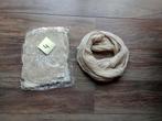 Warme colsjaal. Ronde sjaal. Crèmekleurig. Nieuw! 4, Kleding | Dames, Ophalen of Verzenden, Nieuw, Sjaal