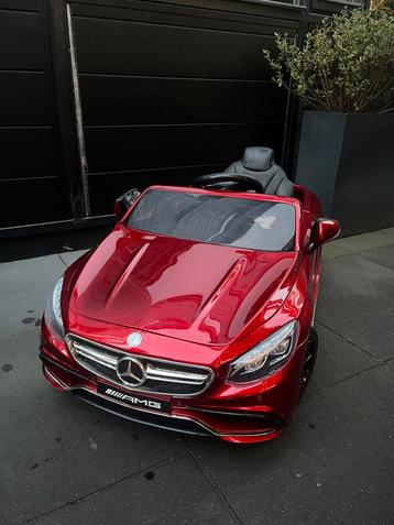 Kinderauto Mercedes AMG - met nieuwe accu beschikbaar voor biedingen