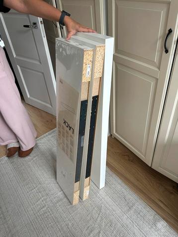3x IKEA LACK wandplank 110x26cm beschikbaar voor biedingen