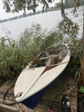 Gratis Zeilboot - Opknapper beschikbaar voor biedingen