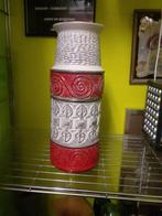 jaren 70 design vaas rood wit West Germany 40 cm retro, Gebruikt, Aardewerk of Porselein, ?, Minder dan 50 cm