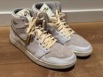 Nike Air Jordan 1 Zoom Air CMFT 2 Grey Gold maat 45,5 (11,5), Kleding | Heren, Schoenen, Wit, Nike, Ophalen of Verzenden, Sneakers of Gympen
