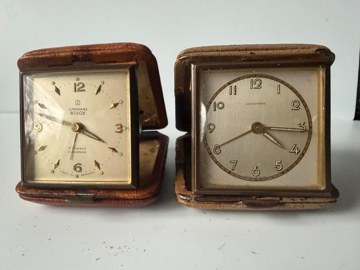 Twee oude Junghans reiswekkers (defect), Antiek en Kunst, Antiek | Klokken, Ophalen of Verzenden
