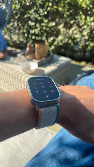 Apple Watch Ultra 2 – Gebruikt maar in topstaat beschikbaar voor biedingen