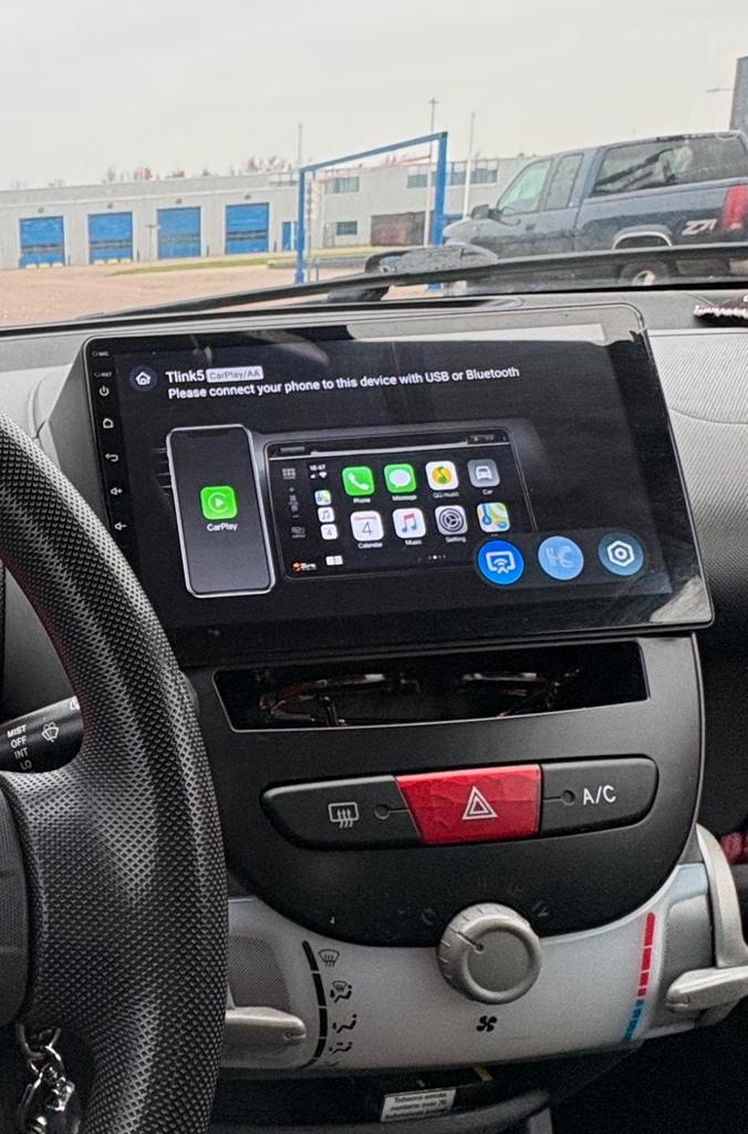 Android/ Apple CarPlay Citroën/aygo/peugeot 107, Auto diversen, Autoradio's, Zo goed als nieuw, Ophalen of Verzenden