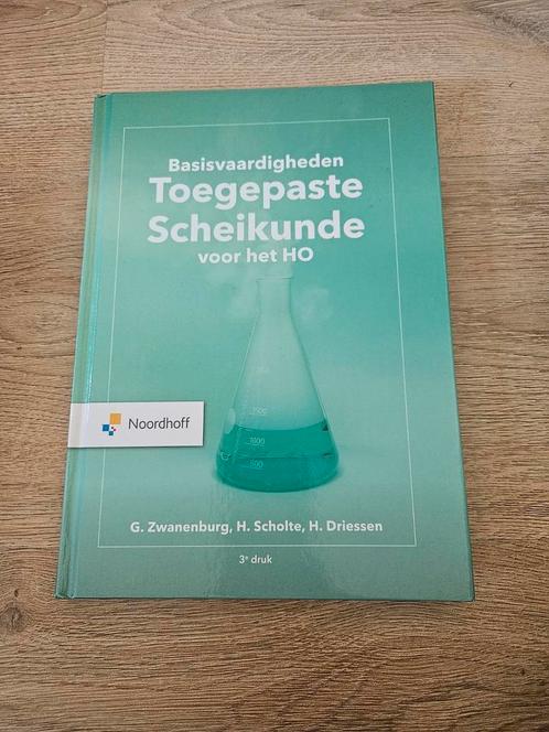 Basisvaardigheden toegepaste scheikunde voor het HO, Boeken, Wetenschap, Zo goed als nieuw, Ophalen of Verzenden