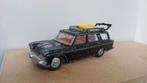 Dinky toys fiat 2300, Hobby en Vrije tijd, Modelauto's | 1:43, Ophalen of Verzenden, Zo goed als nieuw, Auto, Dinky Toys