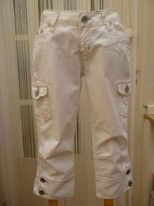 Cars witte jeans 3/4 maat S broek maat 36, Kleding | Dames, Broeken en Pantalons, Zo goed als nieuw, Maat 36 (S), Wit, Driekwart
