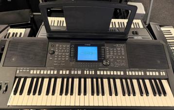 Yamaha Psr 670 keyboard beschikbaar voor biedingen