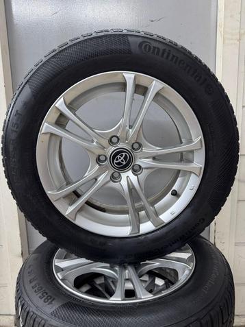 Winterbanden Toyota Auris | 185/65 R15 | Lichtmetalen velgen beschikbaar voor biedingen