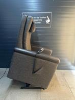 Sta op stoel merk prominent, Huis en Inrichting, Fauteuils, Ophalen, Minder dan 75 cm, Zo goed als nieuw, Stof