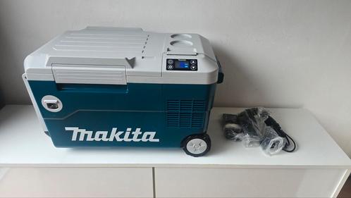 Makita koel-warm box -18 tot 60 grad nieuw prijs €650, Caravans en Kamperen, Koelboxen, Zo goed als nieuw, Elektrisch, Ophalen of Verzenden