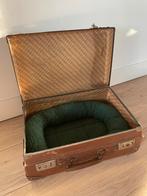 Oud koffertje als poezenmand, Dieren en Toebehoren, Ophalen of Verzenden, Gebruikt