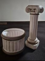 Zuil met plantenpot zandsteenbeige/ taupe, Huis en Inrichting, Ophalen