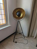 Golden Sun Staande Lamp - Eyecatcher!, Huis en Inrichting, Lampen | Vloerlampen, Ophalen, Gebruikt, Metaal, Modern