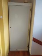 Kast, Ophalen, Met plank(en), Gebruikt, 200 cm of meer