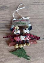 Vintage Mickey en Minnie's Tree Farm kerstornement, Verzenden, Overige figuren, Zo goed als nieuw, Beeldje of Figuurtje