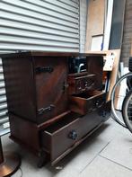 Eiken kast, gemaakt door timmerman, Ophalen