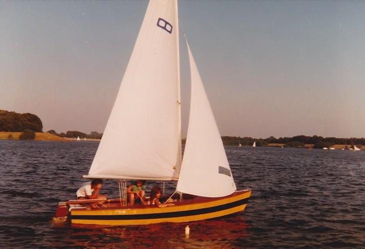 Mahonie houten schakel en kanteltrailer, Watersport en Boten, Open zeilboten, Gebruikt, Schakel, 3 tot 6 meter, Hout, Geen motor