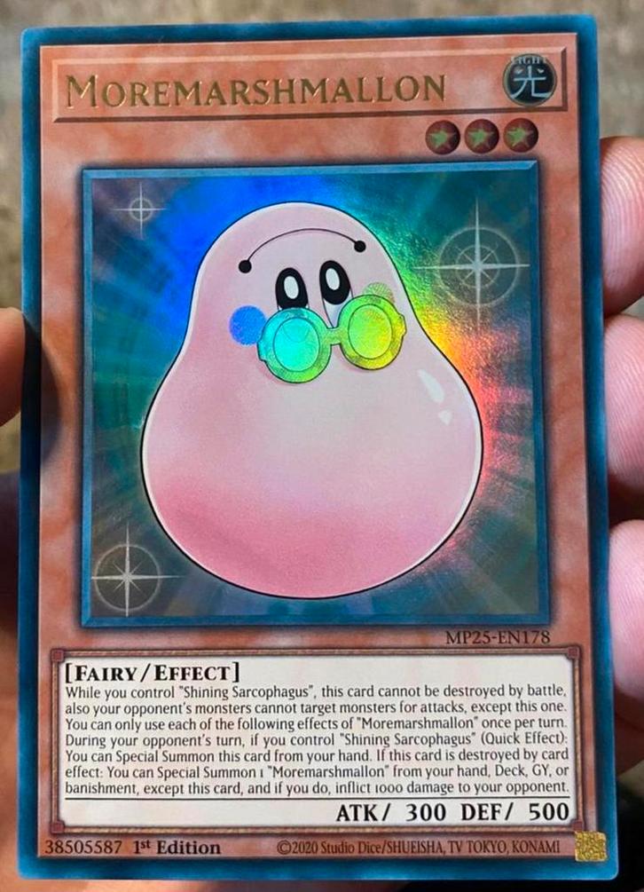 Yu-Gi-Oh! Moremarshmallon MP25 1st Edition Tin Promo !, Hobby en Vrije tijd, Verzamelkaartspellen | Yu-gi-Oh!, Zo goed als nieuw