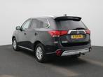 Mitsubishi Outlander 2.4 PHEV Pure | Achteruitrijcamera | Pa, Auto's, Mitsubishi, Automaat, 12 maanden, Euro 6, 4 cilinders