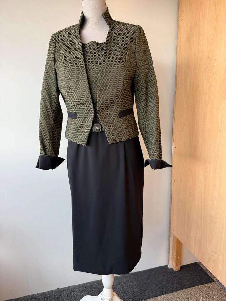 Mooie set jurk met jasje Lilytime maat 38, Kleding | Dames, Jasjes, Kostuums en Pakken, Zo goed als nieuw, Maat 38/40 (M), Groen