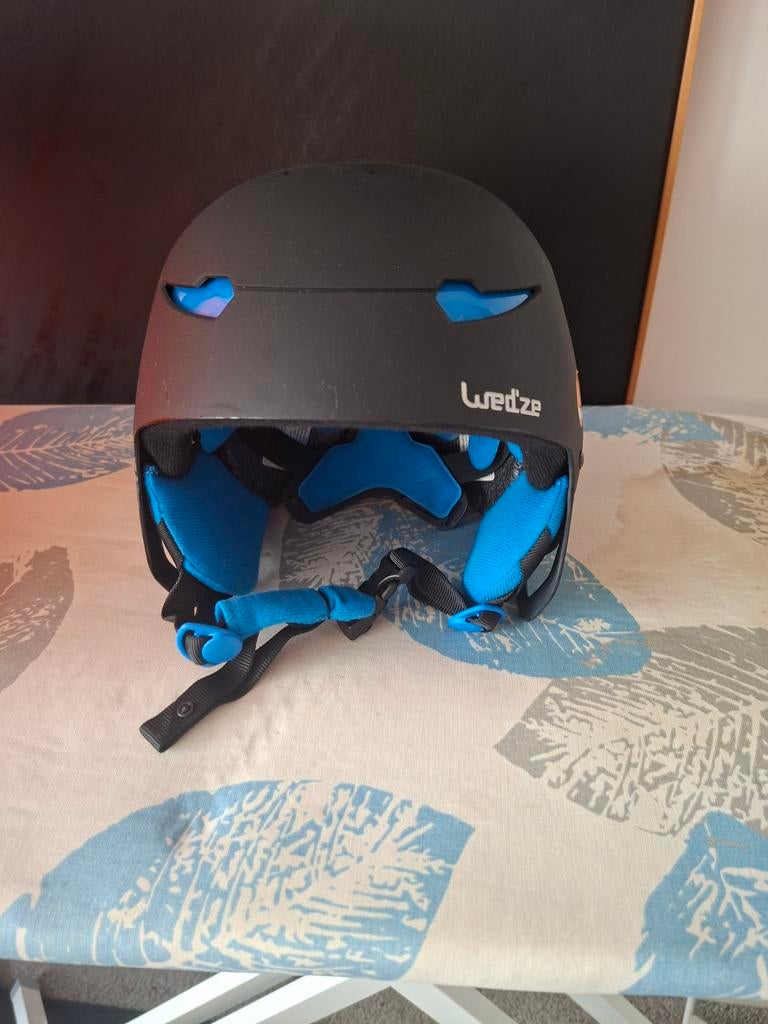 Wedze kinder Skihelm - Nieuwstaat!, Sport en Fitness, Skiën en Langlaufen, Overige merken, Overige typen, Ophalen of Verzenden
