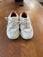 Overs maat 39, Kleding | Dames, Ophalen of Verzenden, Zo goed als nieuw, Beige, Sneakers of Gympen