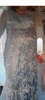 Gedeeltelijk eigen ontwerp lichtblauwe trouwjurk mt 38, Kleding | Dames, Trouwkleding en Trouwaccessoires, Ophalen, Zo goed als nieuw