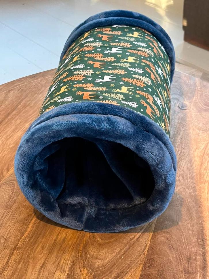 Handgemaakte kerst tunnel voor cavia konijn fret of ratjes !, Dieren en Toebehoren, Knaagdieren en Konijnen | Toebehoren, Nieuw