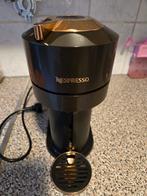 Nespresso Vertuo Koffiemachine, Ophalen of Verzenden, Zo goed als nieuw, Koffiemachine