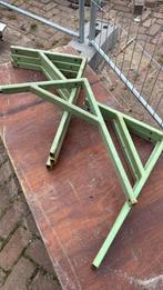 ijzeren Steunen/Lockerkasten, Doe-het-zelf en Verbouw, Metalen, Ophalen, Zo goed als nieuw