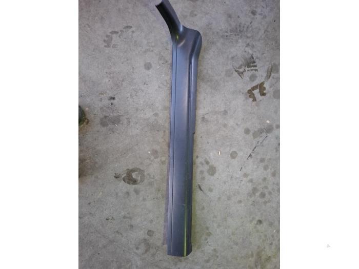 Afdeklijst dorpel links van een Alfa Romeo Spider, Auto-onderdelen, Interieur en Bekleding, Alfa Romeo, Gebruikt, 3 maanden garantie