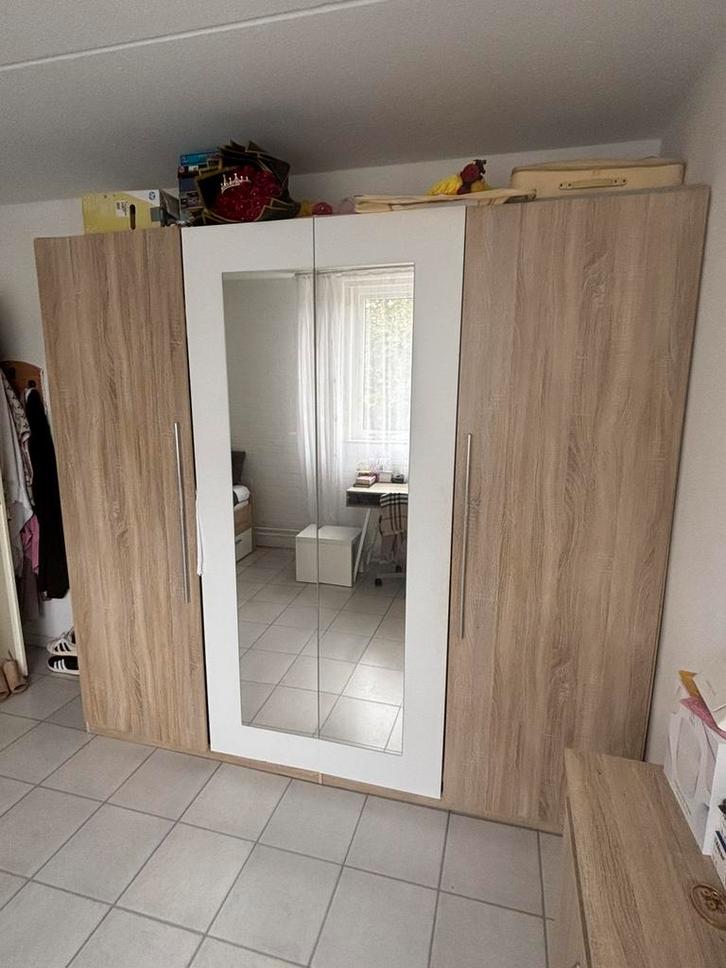 KLEDINGKAST 2 PERSOONS!, Huis en Inrichting, Kasten | Kledingkasten, Zo goed als nieuw, 200 cm of meer, 50 tot 75 cm, Ophalen