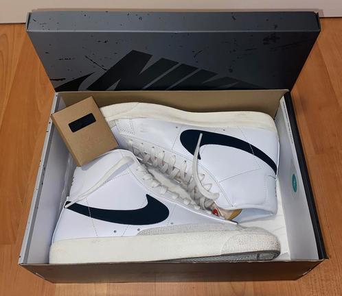 Nike Blazer ’77 UNISEX sneakers “maat 41”, Kleding | Heren, Schoenen, Zo goed als nieuw, Overige kleuren, Ophalen