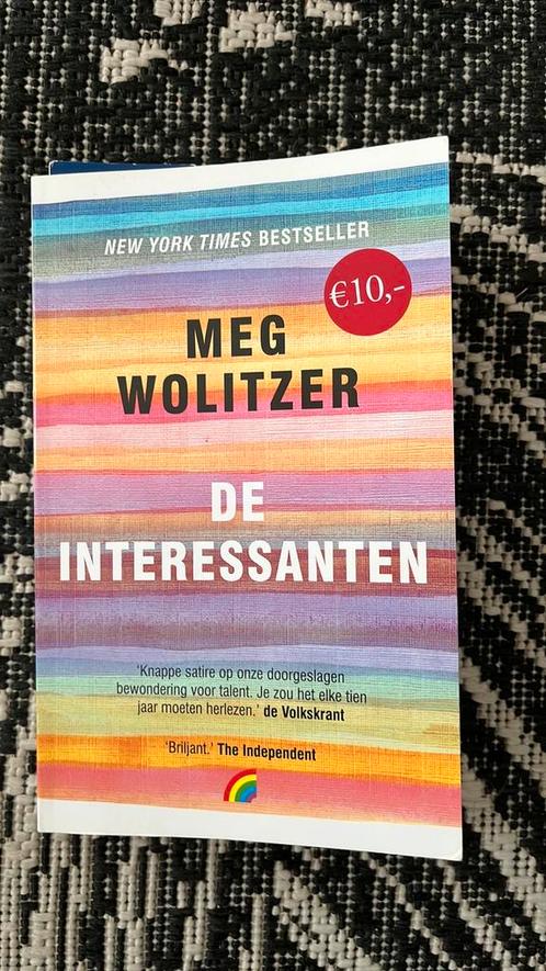 Boek De interessanten te koop, Boeken, Chicklit, Gelezen, Ophalen of Verzenden