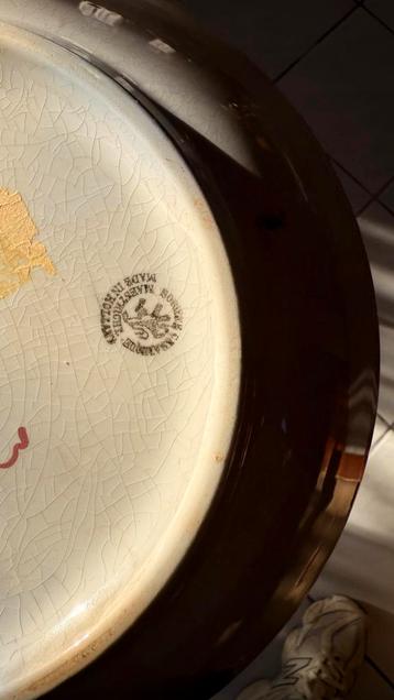 Antieke Schaal Petrus Regout Maastricht beschikbaar voor biedingen