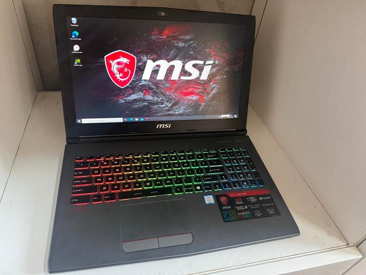 MSI GF62VR 7RF Gaming Laptop - i7, 16GB, GTX 1060, Computers en Software, Windows Laptops, Zo goed als nieuw, 15 inch, SSD, 2 tot 3 Ghz