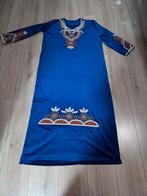 Blauwe Fluweel huisjurk  met borduursel - Maat XL, Kleding | Dames, Blauw, Maat 46/48 (XL) of groter, Ophalen of Verzenden, Onbekend