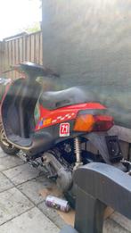 Zip fastrider 70 duits zonder papiere, Fietsen en Brommers, Scooters | Piaggio, Ophalen of Verzenden, Zo goed als nieuw, Benzine