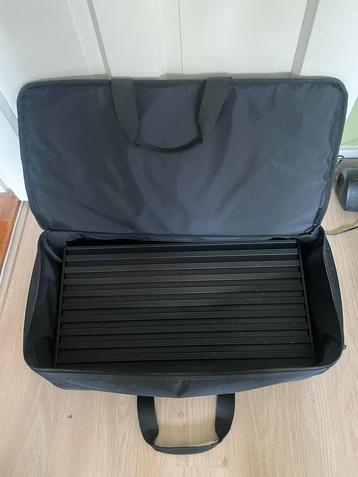 Aclam Track S2 pedalboard met gigbag beschikbaar voor biedingen