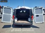Mercedes Vito 111 Dubbel Cabine L2H1 Trekhaak Navi Airco Par, Auto's, Stof, Gebruikt, 4 cilinders, Wit