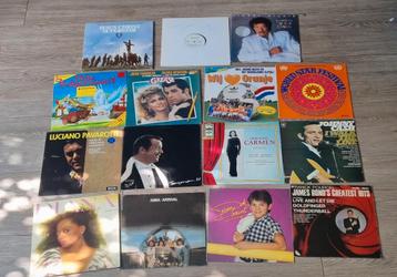 Oude vinyl LP's en singles beschikbaar voor biedingen