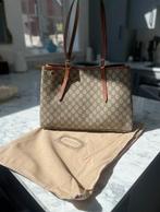 gucci emblem tote bag medium, Sieraden, Tassen en Uiterlijk, Tassen | Damestassen, Verzenden, Nieuw, Bruin, Handtas