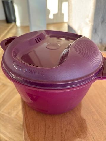 Tupperware rijst/pasta koker beschikbaar voor biedingen