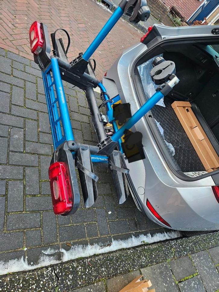 Spinder Fietsendrager - Inklapbaar - 2 Fietsen - Carbon, Auto diversen, Fietsendragers, Zo goed als nieuw, Trekhaakdrager, 2 fietsen