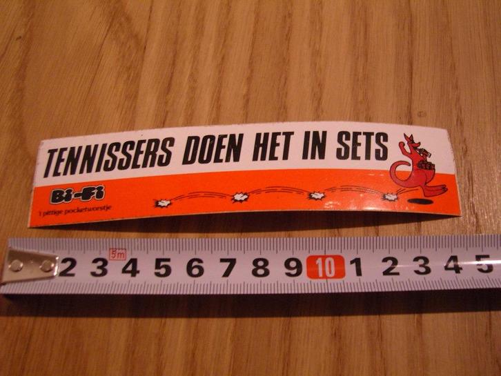 sticker bi-fi pocketworstje - tennissers doen het in sets *, Verzamelen, Stickers, Zo goed als nieuw, Bedrijf of Vereniging, Ophalen